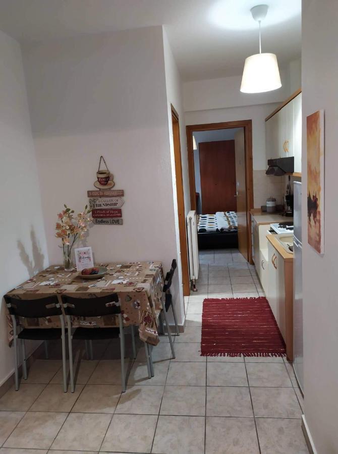 Nice And Cosy House 2 Лариса Екстериор снимка